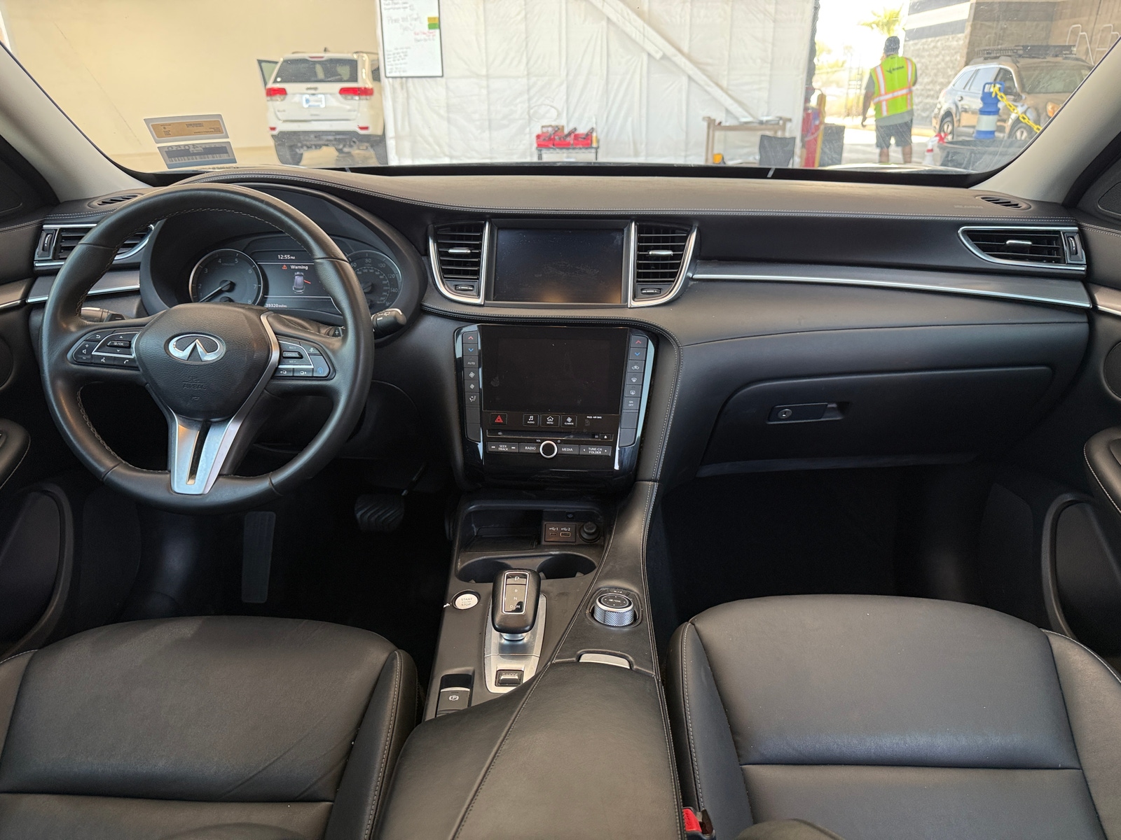 Thumbnail: 2023 INFINITI QX50 - 2