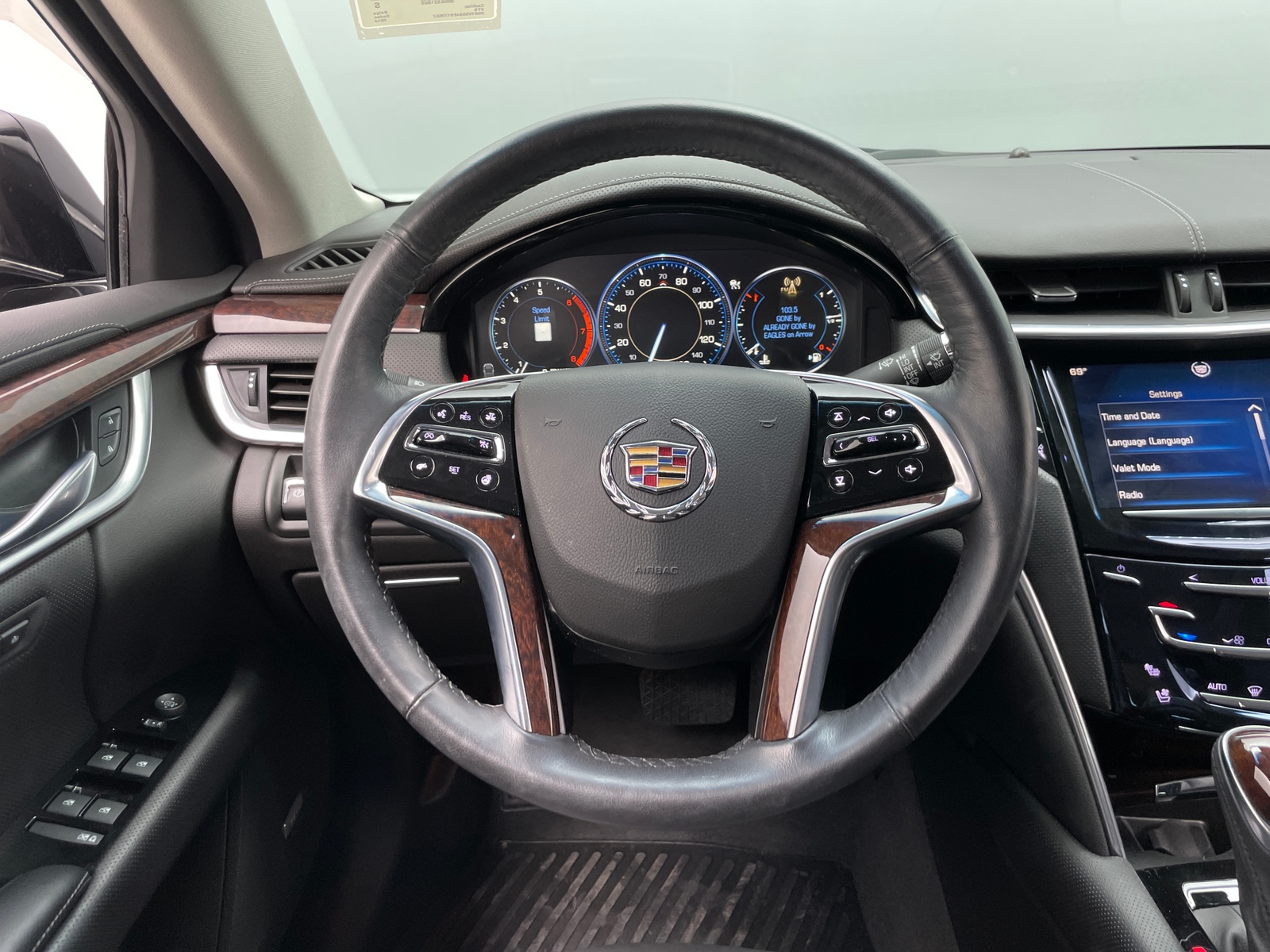 Thumbnail: 2014 Cadillac XTS - 4