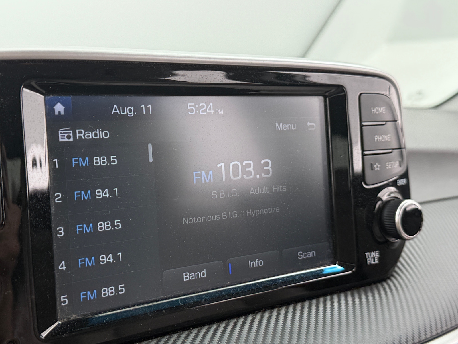 Thumbnail: 2019 Hyundai Tucson - 4