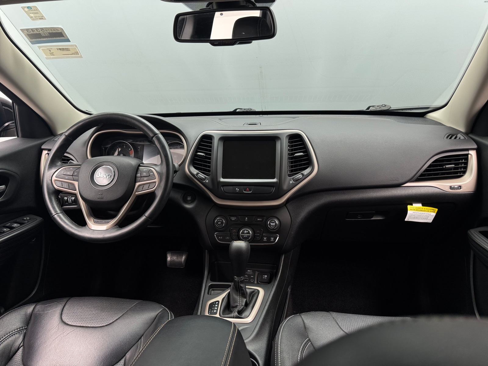 Thumbnail: 2017 Jeep Cherokee - 3