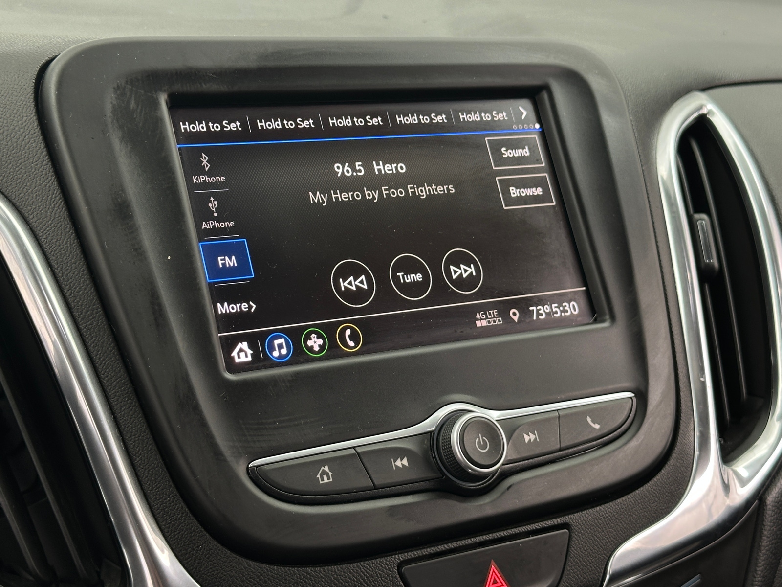 Thumbnail: 2020 Chevrolet Equinox - 4