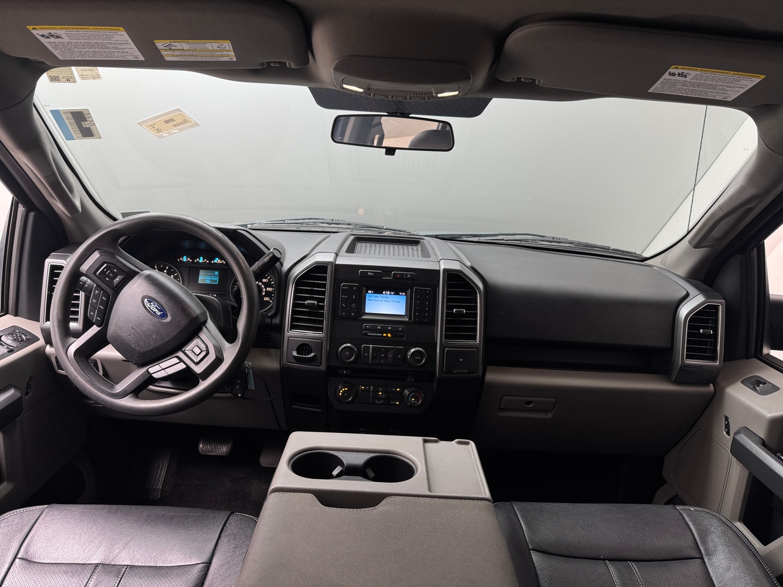 Thumbnail: 2018 Ford Econoline - 3