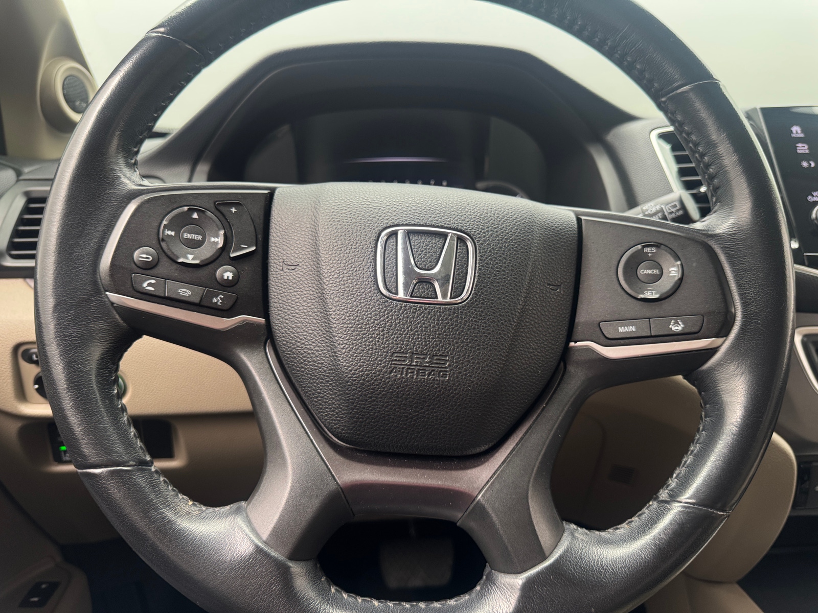 Thumbnail: 2020 Honda Pilot - 4