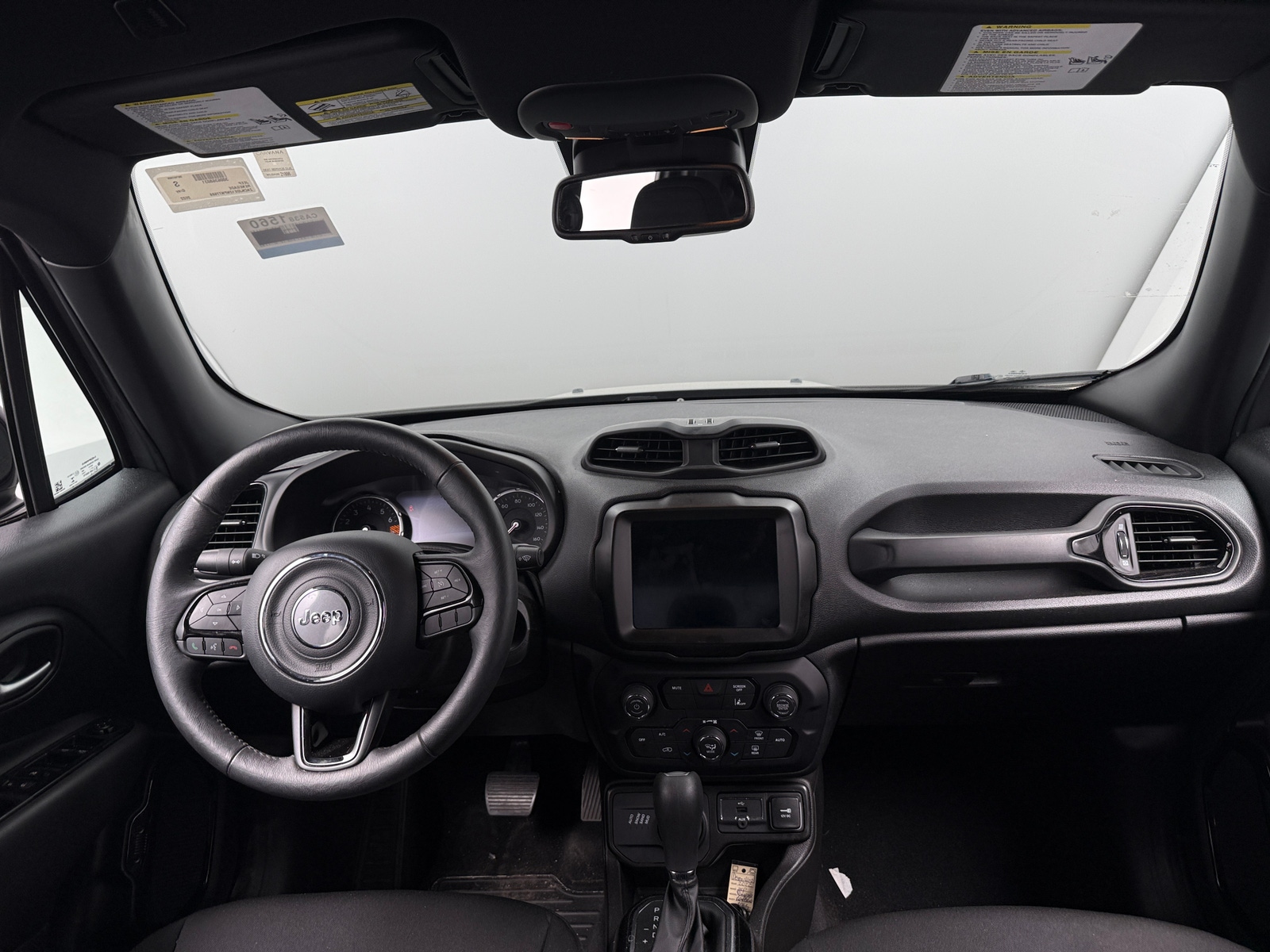 Thumbnail: 2022 Jeep Renegade - 3