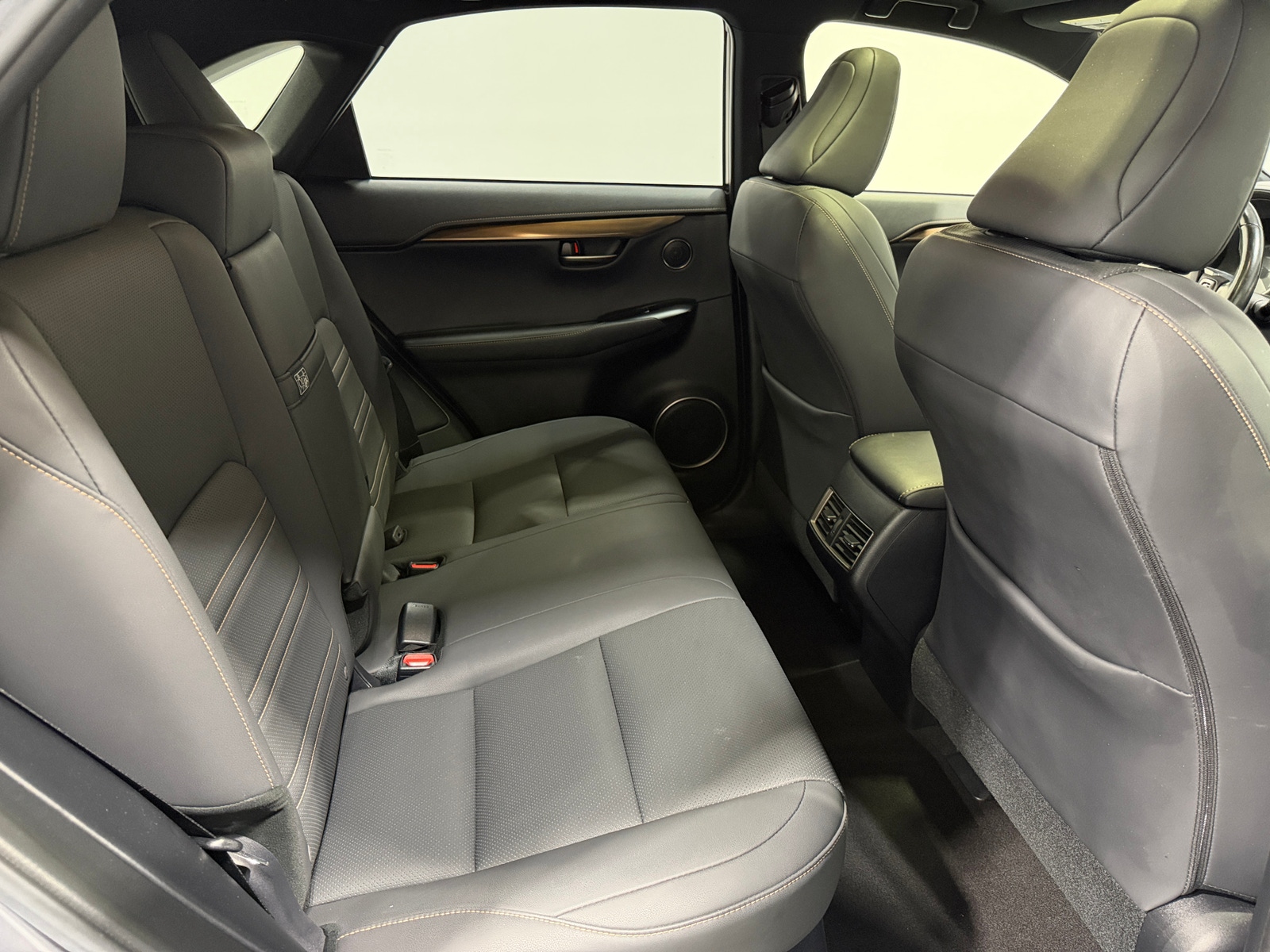 Thumbnail: 2020 Lexus NX - 6