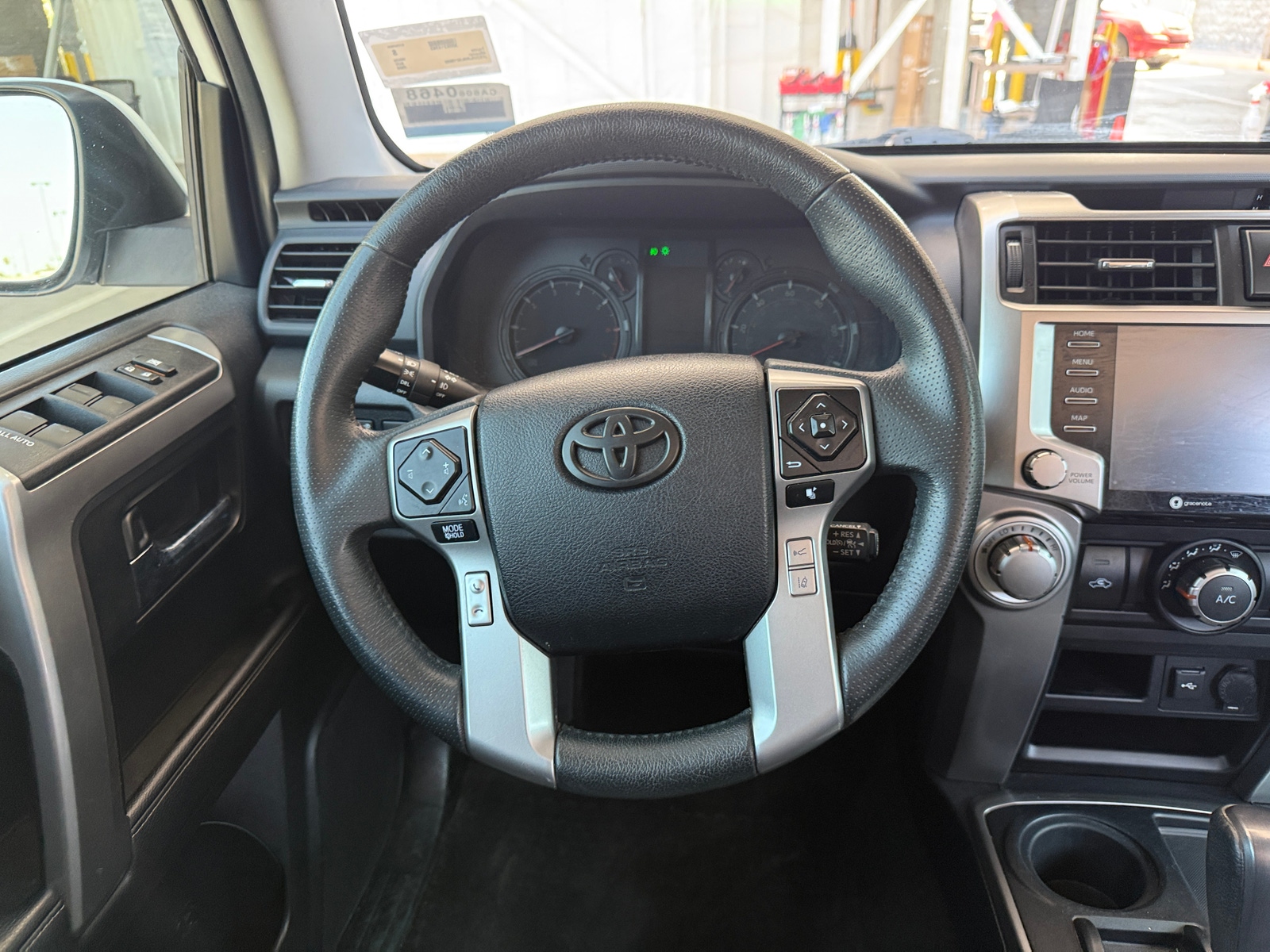 Thumbnail: 2020 Toyota 4Runner - 5