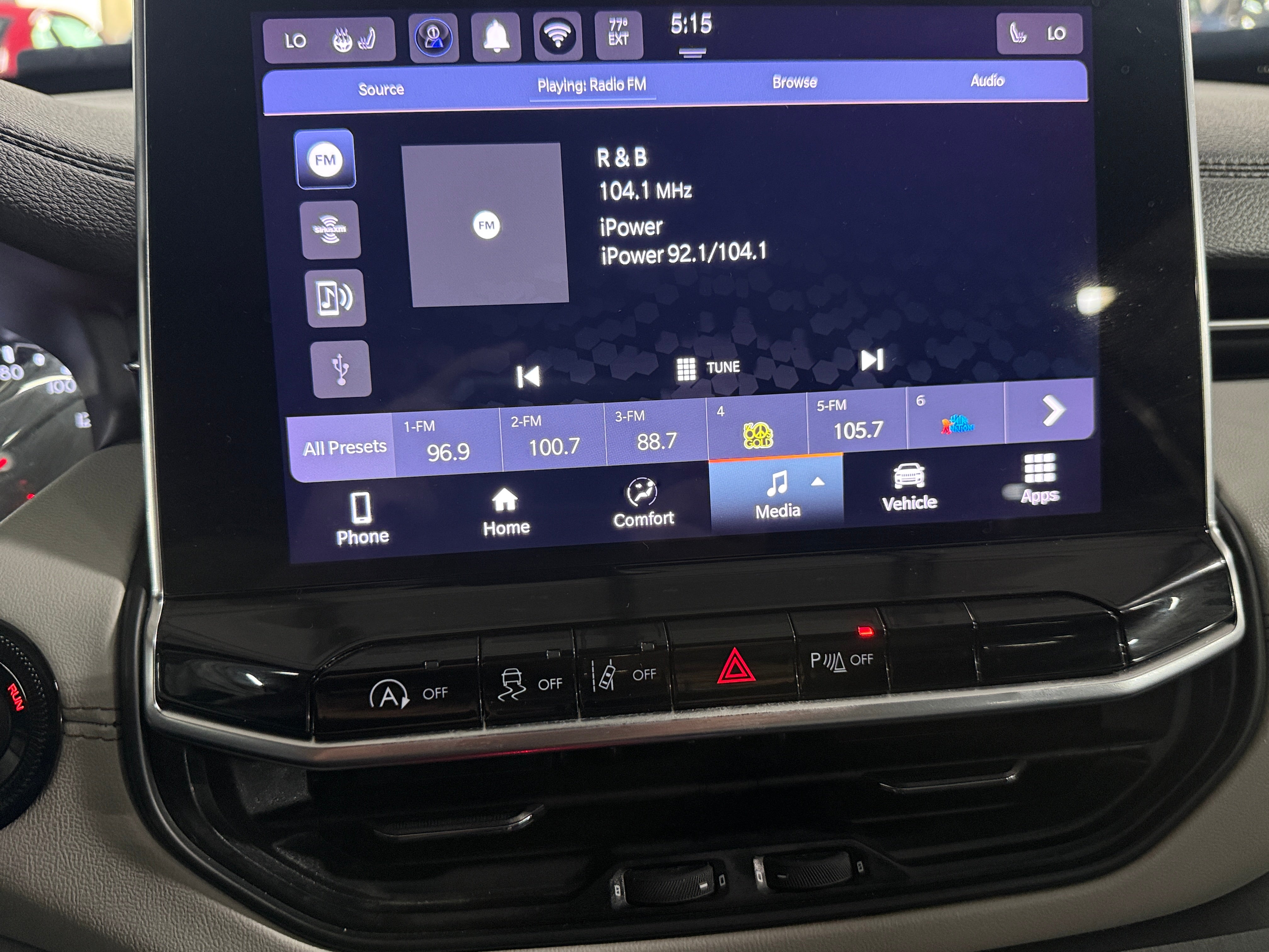 2025 Jeep Compass Limited - Photo 13