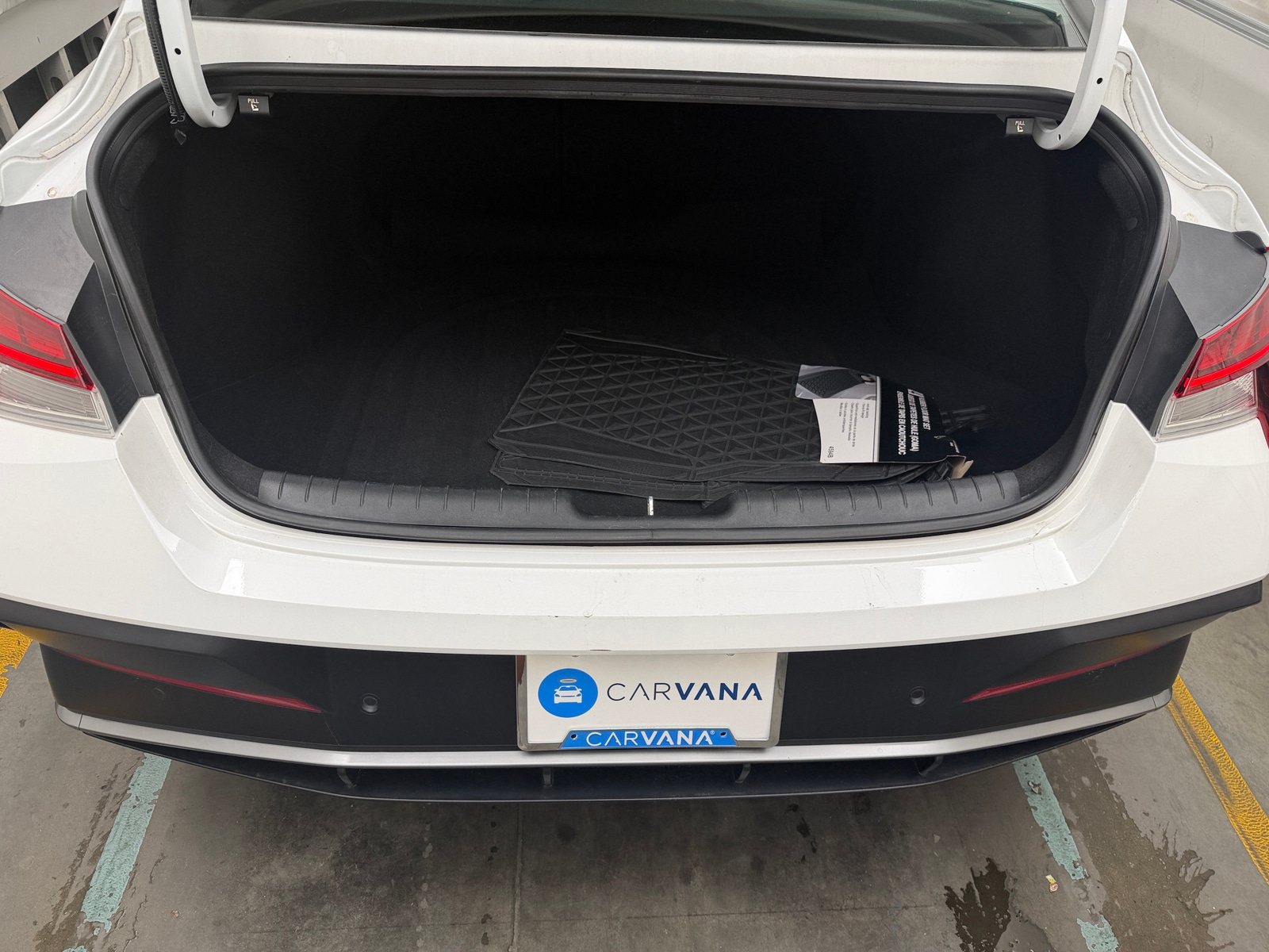 Thumbnail: 2024 Hyundai Elantra - 6