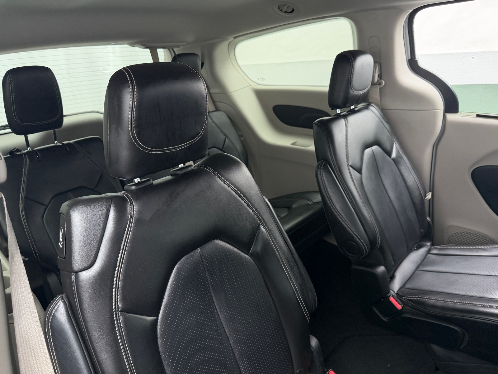 Thumbnail: 2024 Chrysler Pacifica - 5