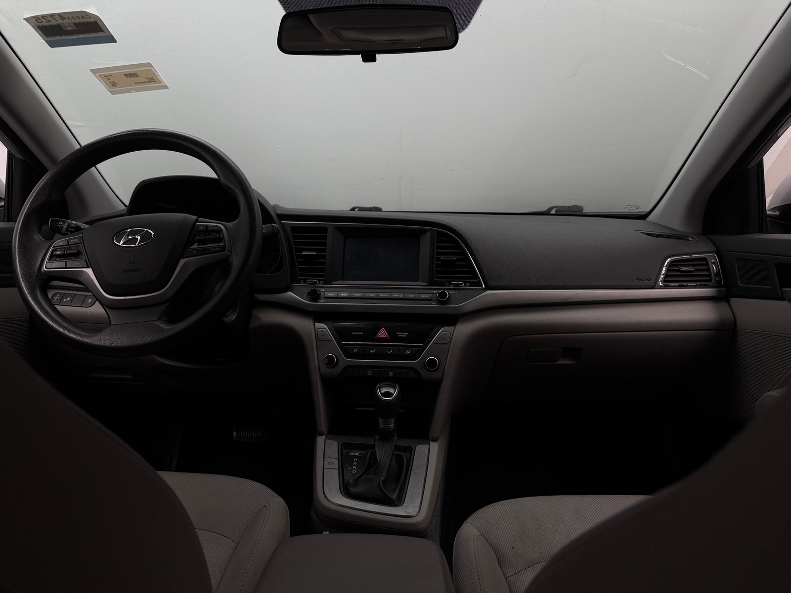 Thumbnail: 2018 Hyundai Elantra - 3