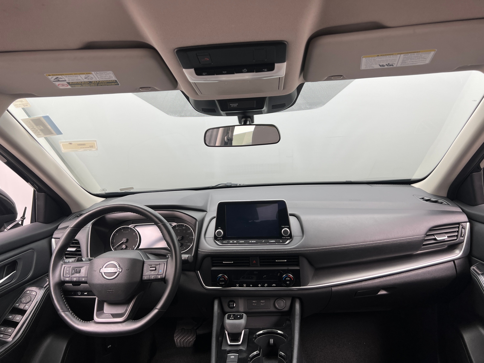 Thumbnail: 2025 Nissan Rogue - 3