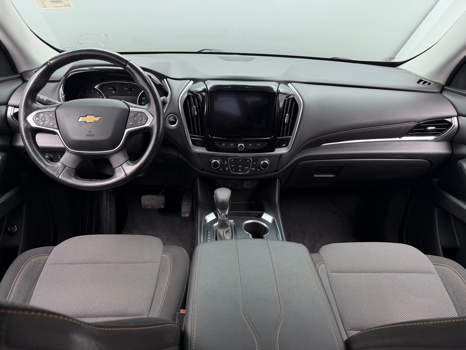 Thumbnail: 2021 Chevrolet Traverse - 3