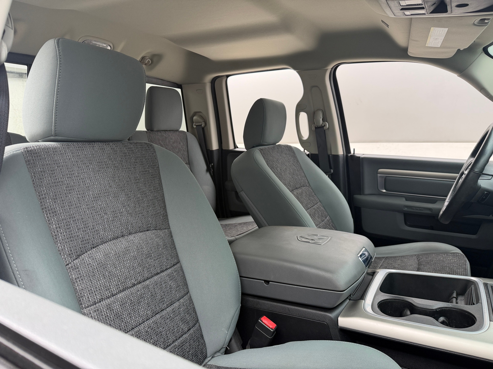 Thumbnail: 2019 RAM 1500 Classic - 2