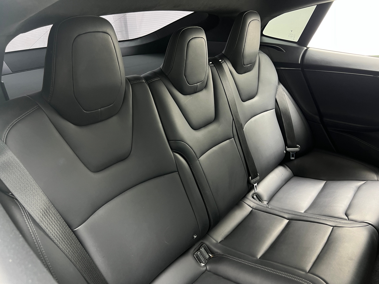 Thumbnail: 2018 Tesla Model S - 6