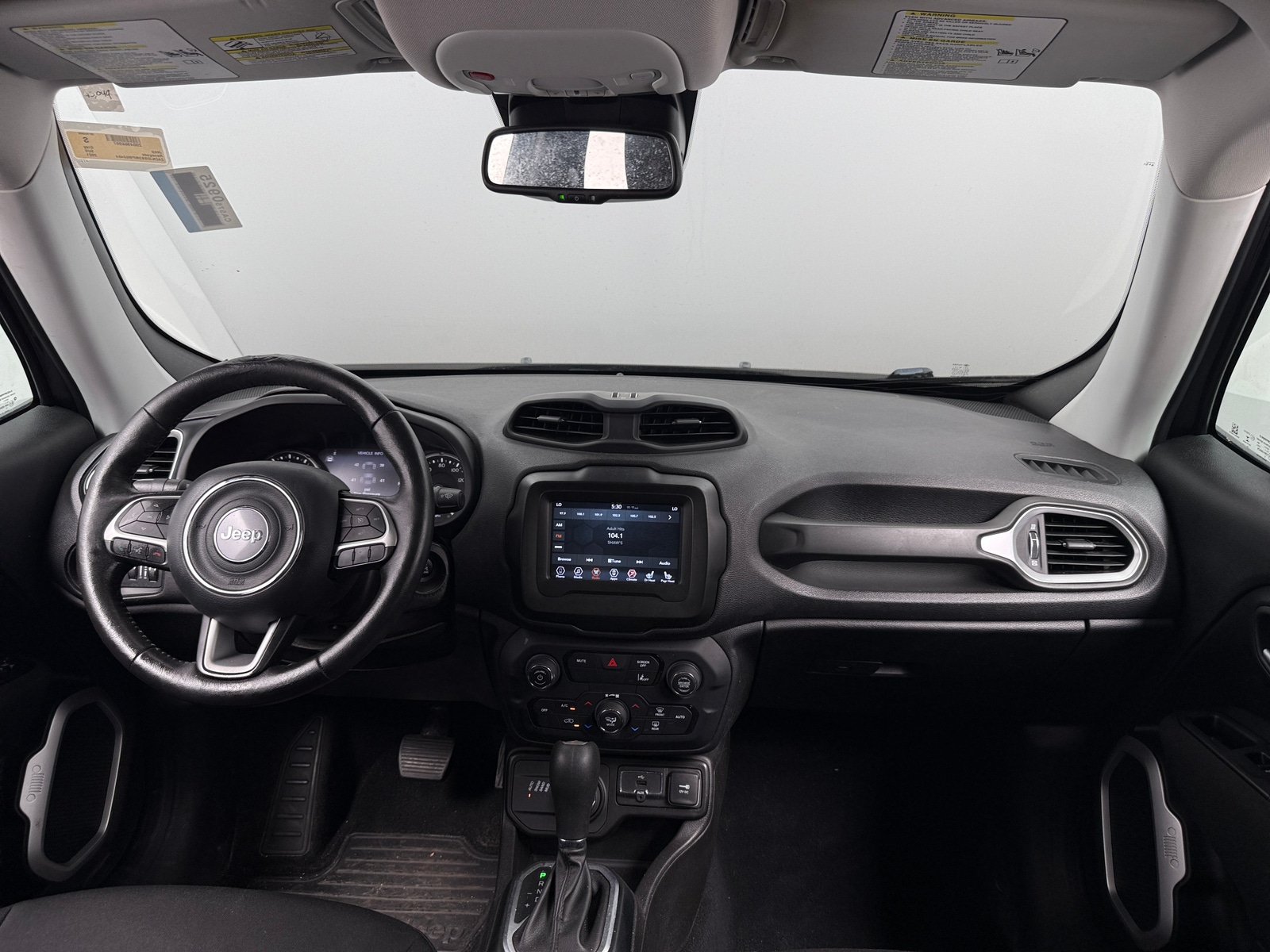 Thumbnail: 2021 Jeep Renegade - 3