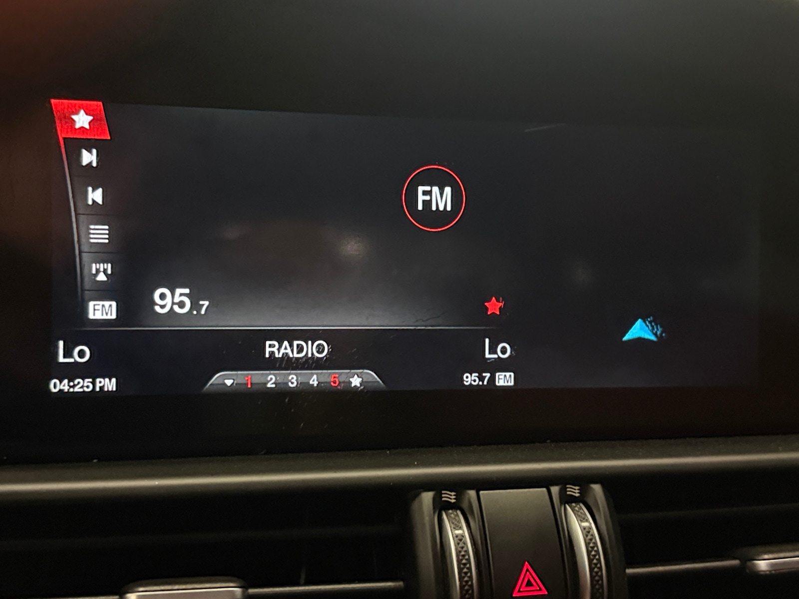 Thumbnail: 2018 Alfa Romeo Giulia - 3