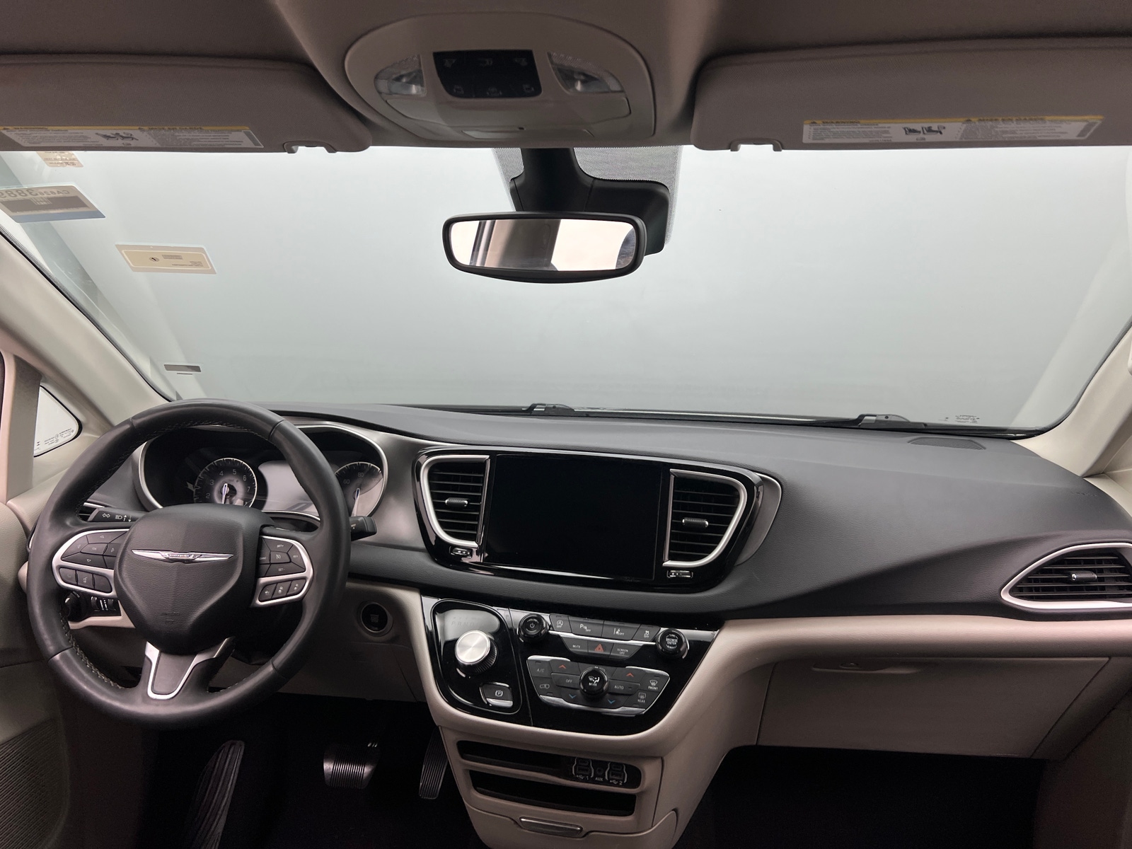 Thumbnail: 2023 Chrysler Pacifica - 2