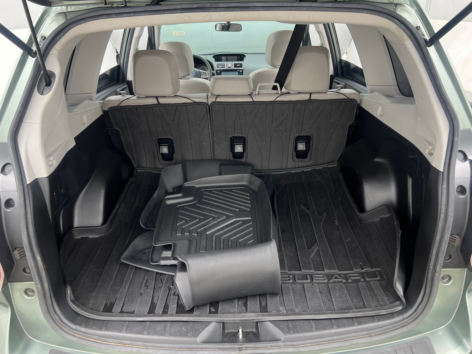 Thumbnail: 2016 Subaru Forester - 6