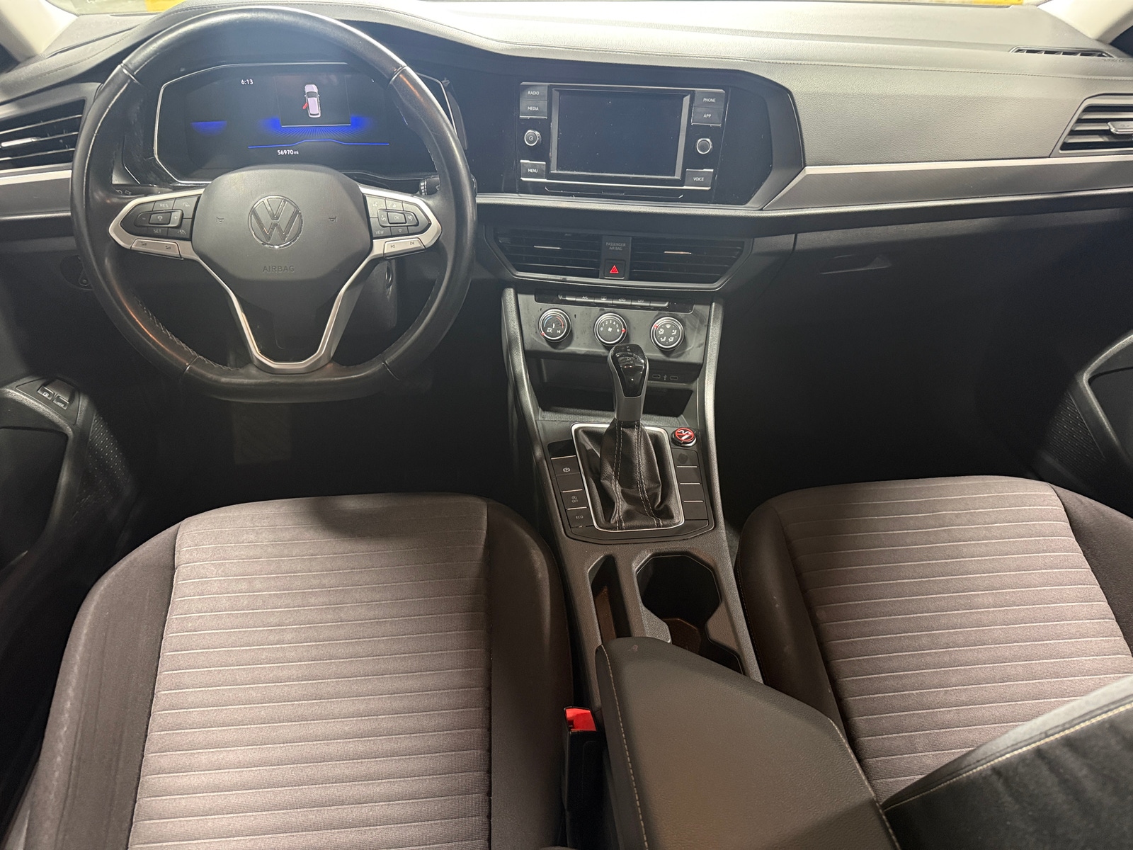 Thumbnail: 2024 Volkswagen Jetta - 3
