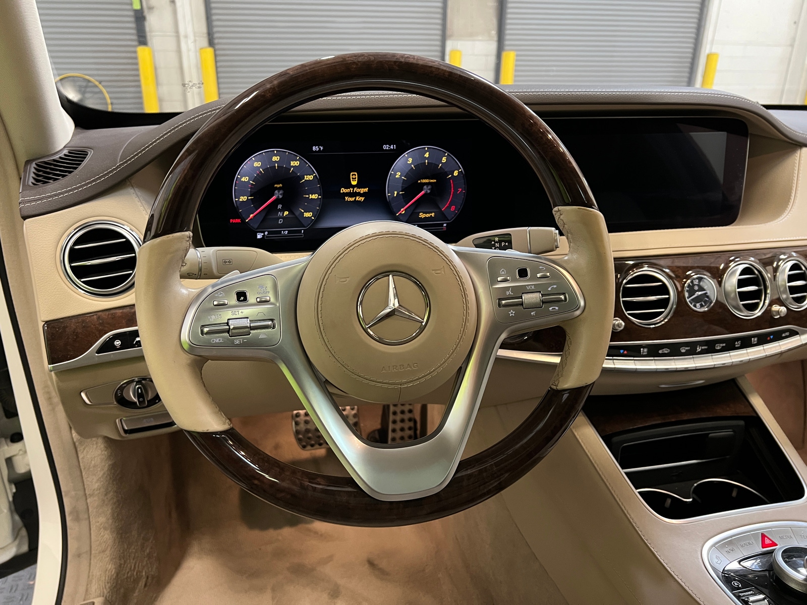 Thumbnail: 2019 Mercedes-Benz S-Class - 4