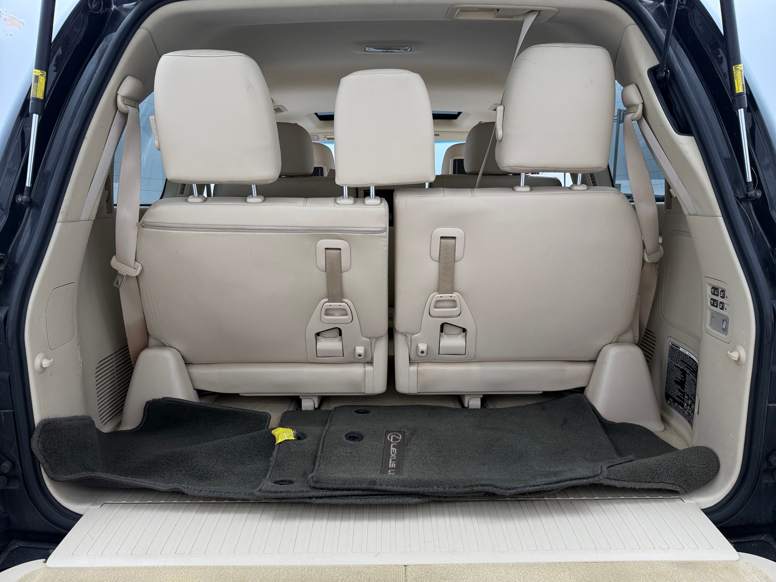 Thumbnail: 2015 Lexus LX - 6