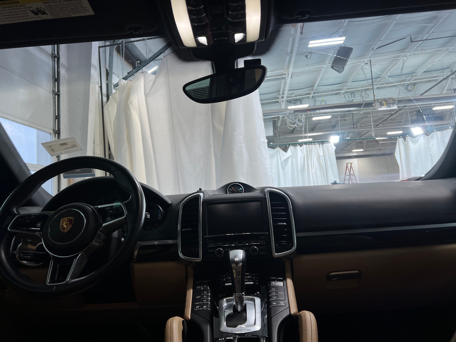 Thumbnail: 2016 Porsche Cayenne - 2