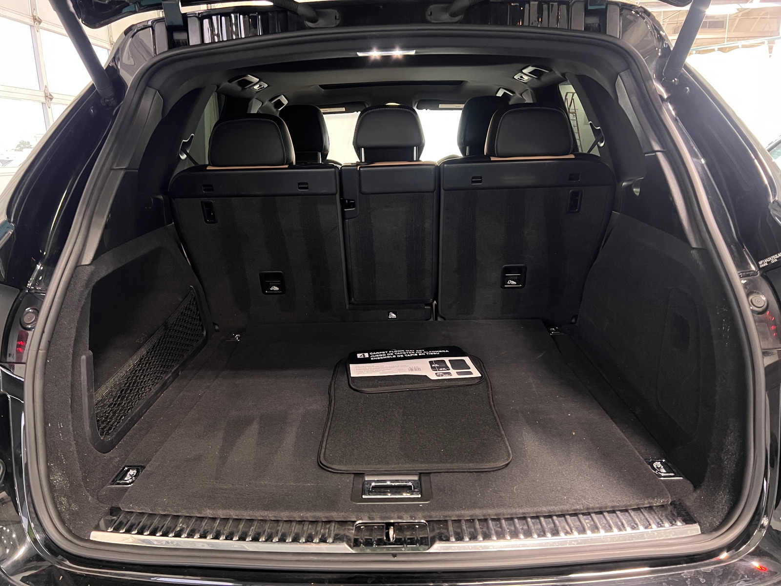 Thumbnail: 2016 Porsche Cayenne - 6