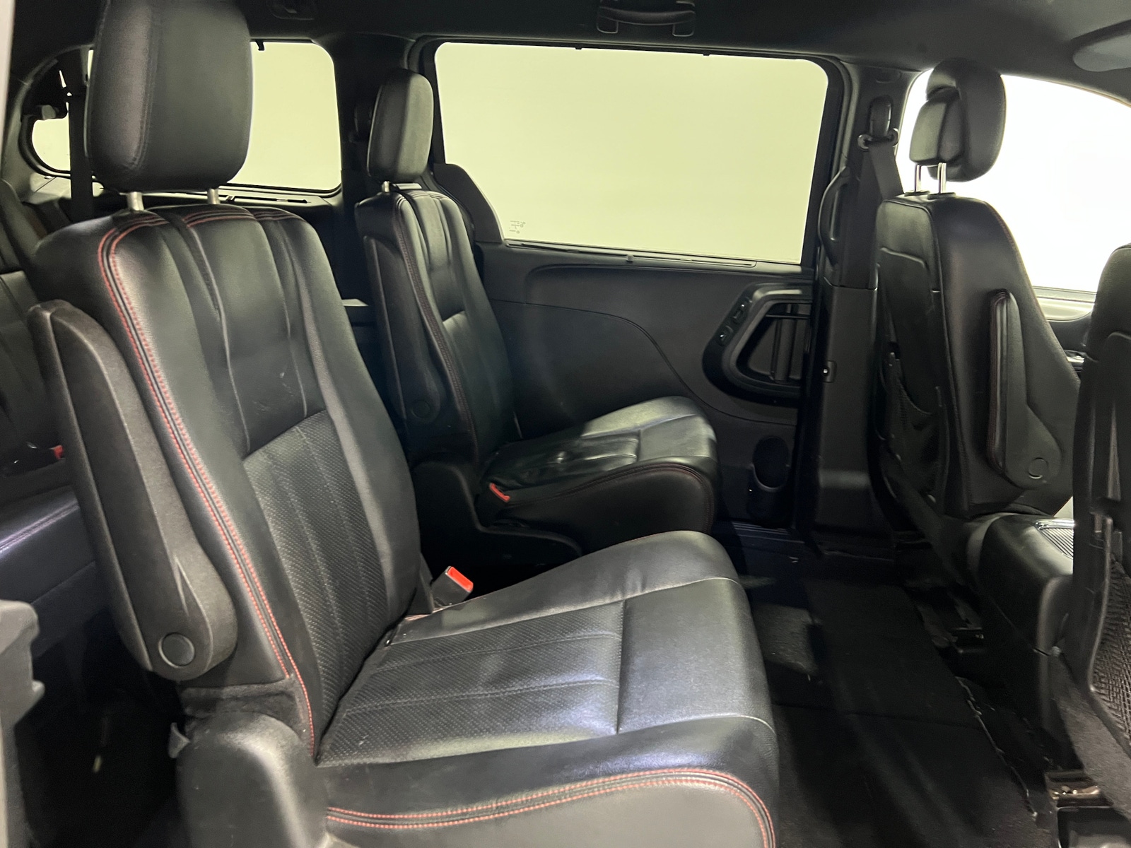 Thumbnail: 2017 Dodge Grand Caravan - 5