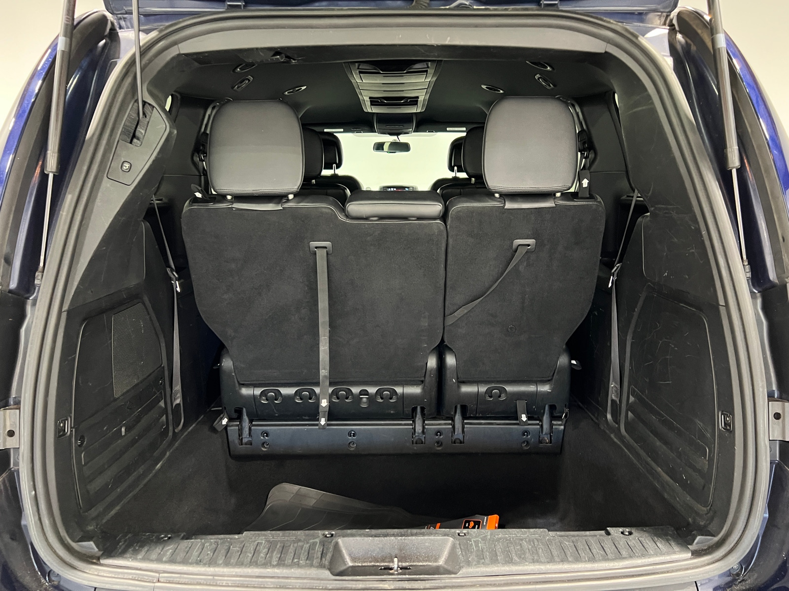 Thumbnail: 2017 Dodge Grand Caravan - 6