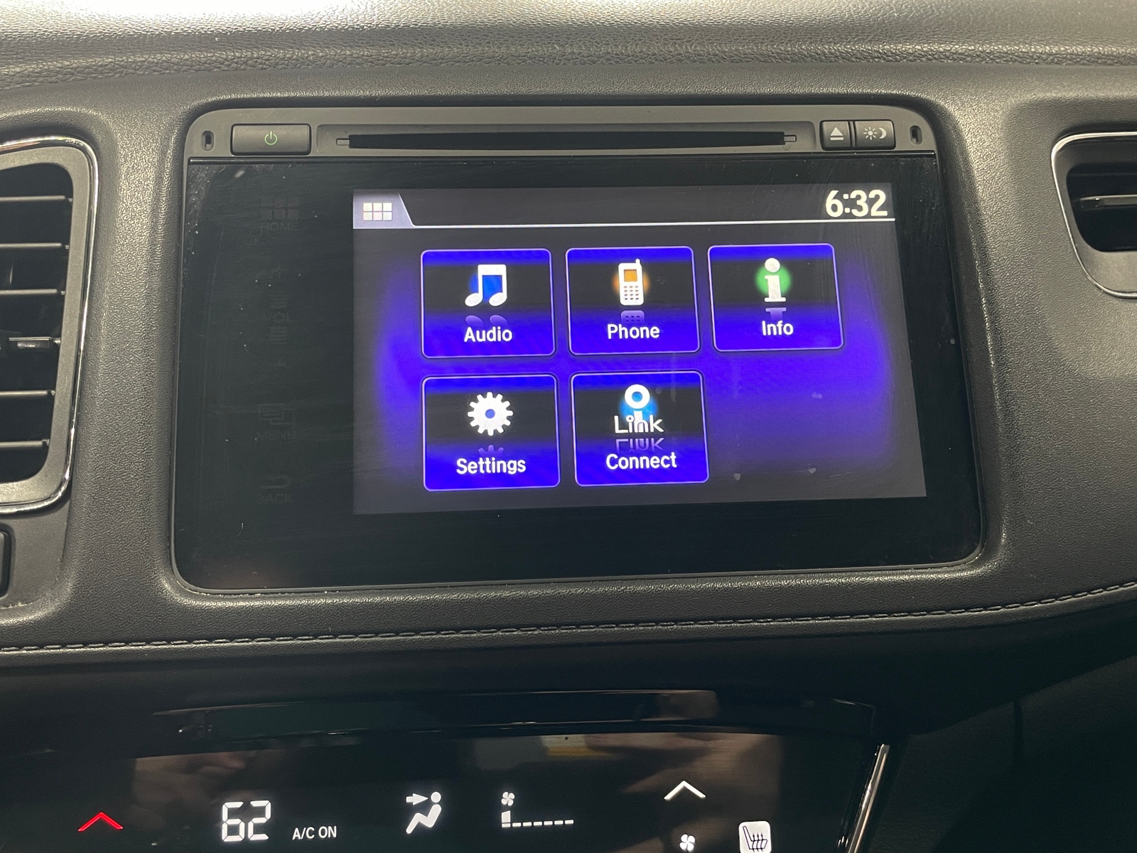 Thumbnail: 2016 Honda HR-V - 4