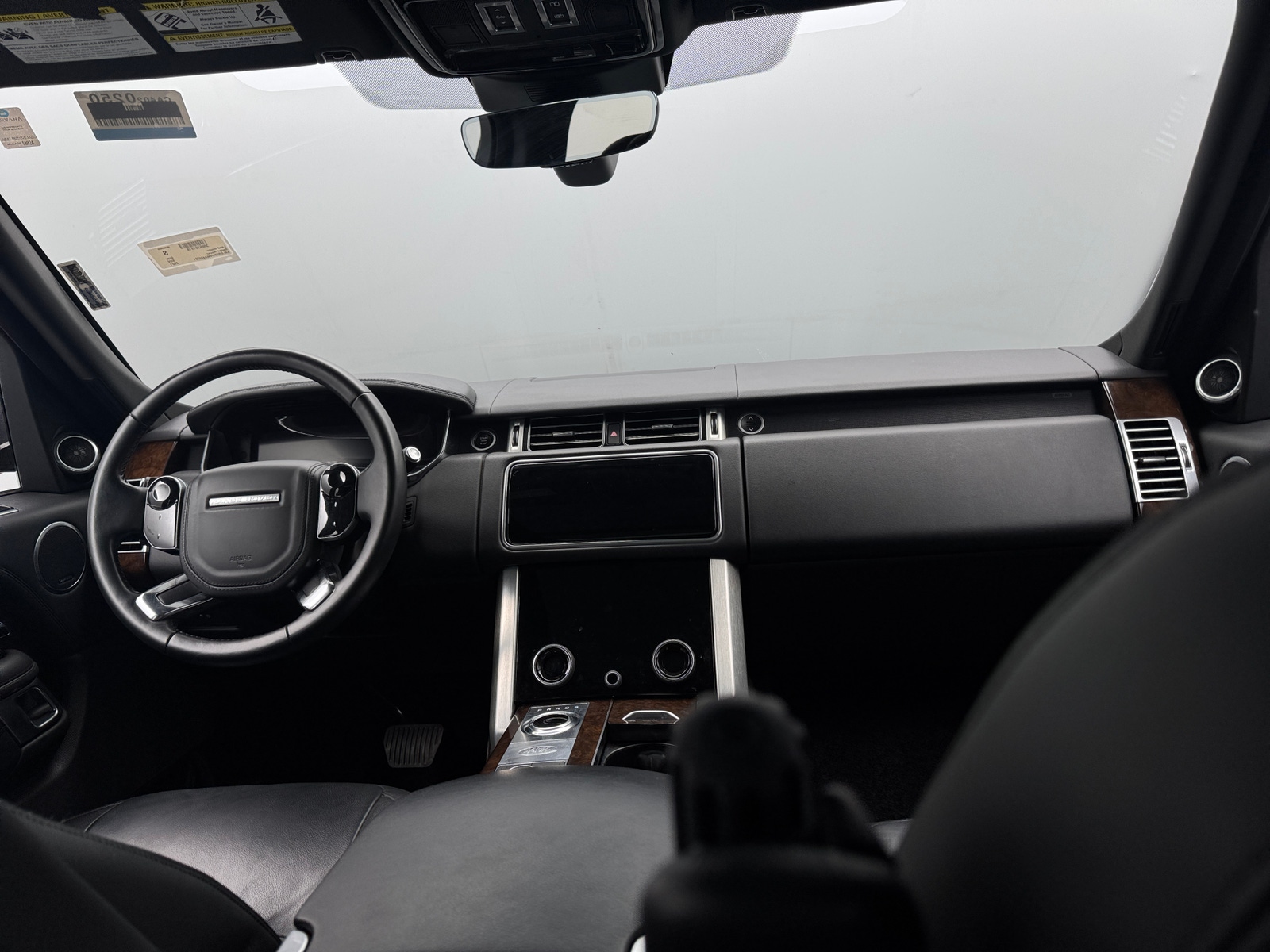 Thumbnail: 2021 Land Rover Range Rover - 2
