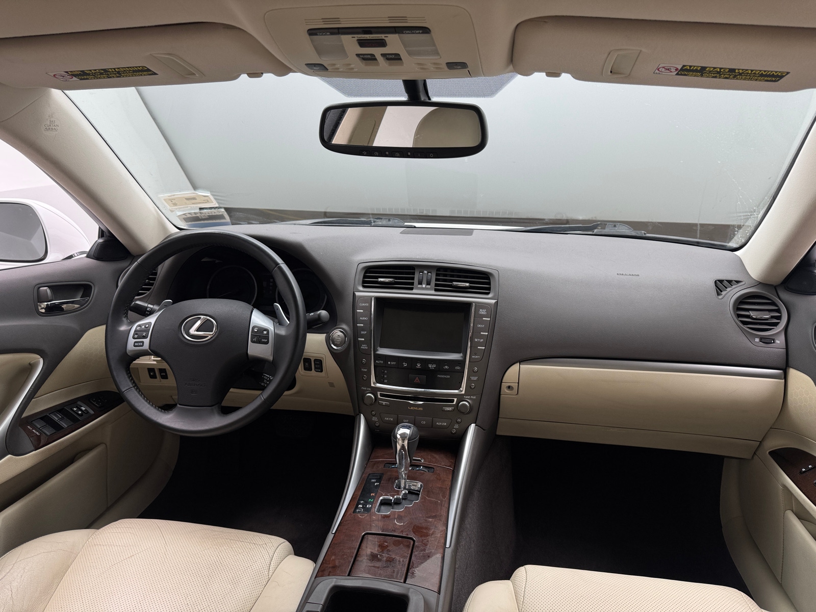 Thumbnail: 2011 Lexus IS - 2