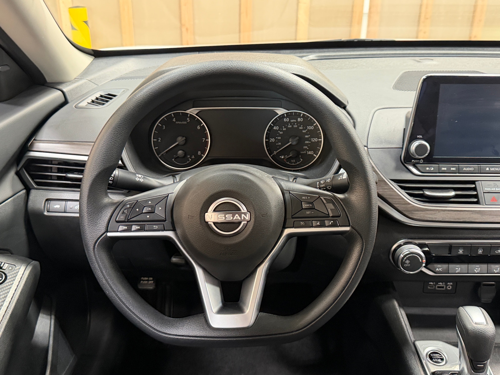 Thumbnail: 2025 Nissan Altima - 5