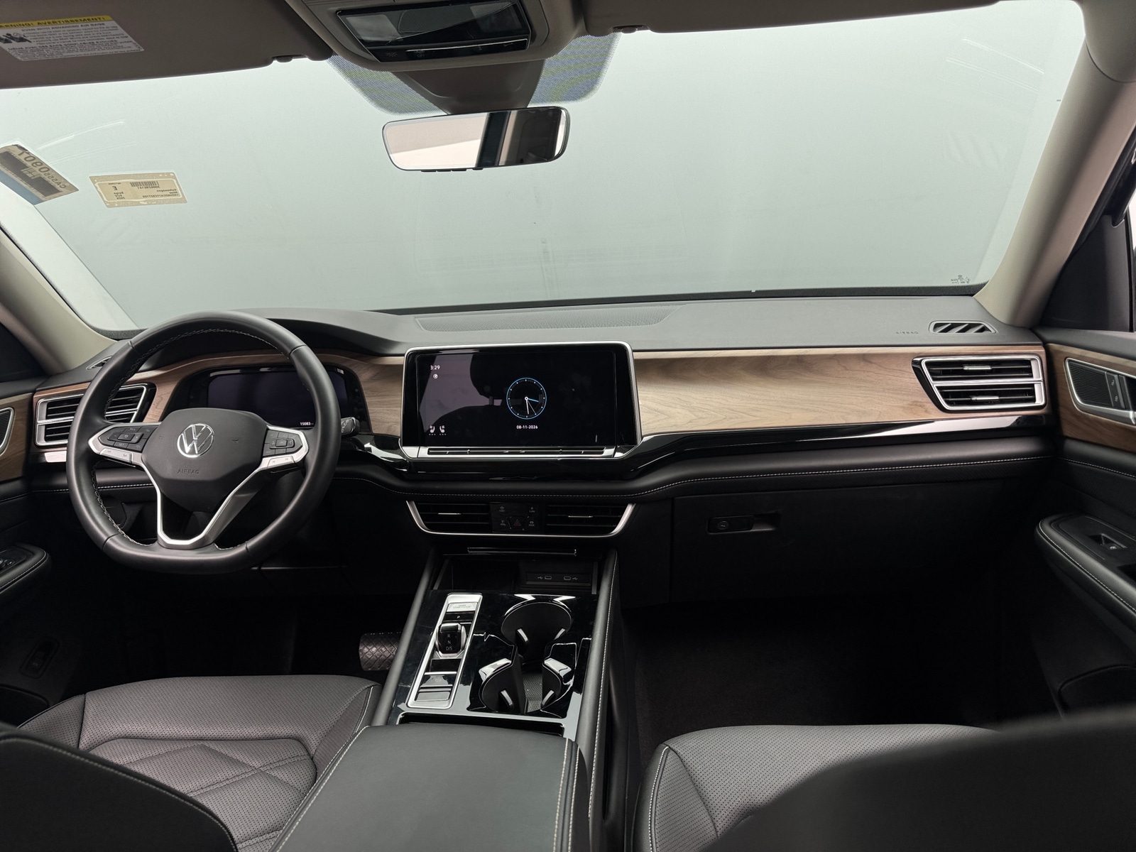 Thumbnail: 2026 Volkswagen Atlas - 2