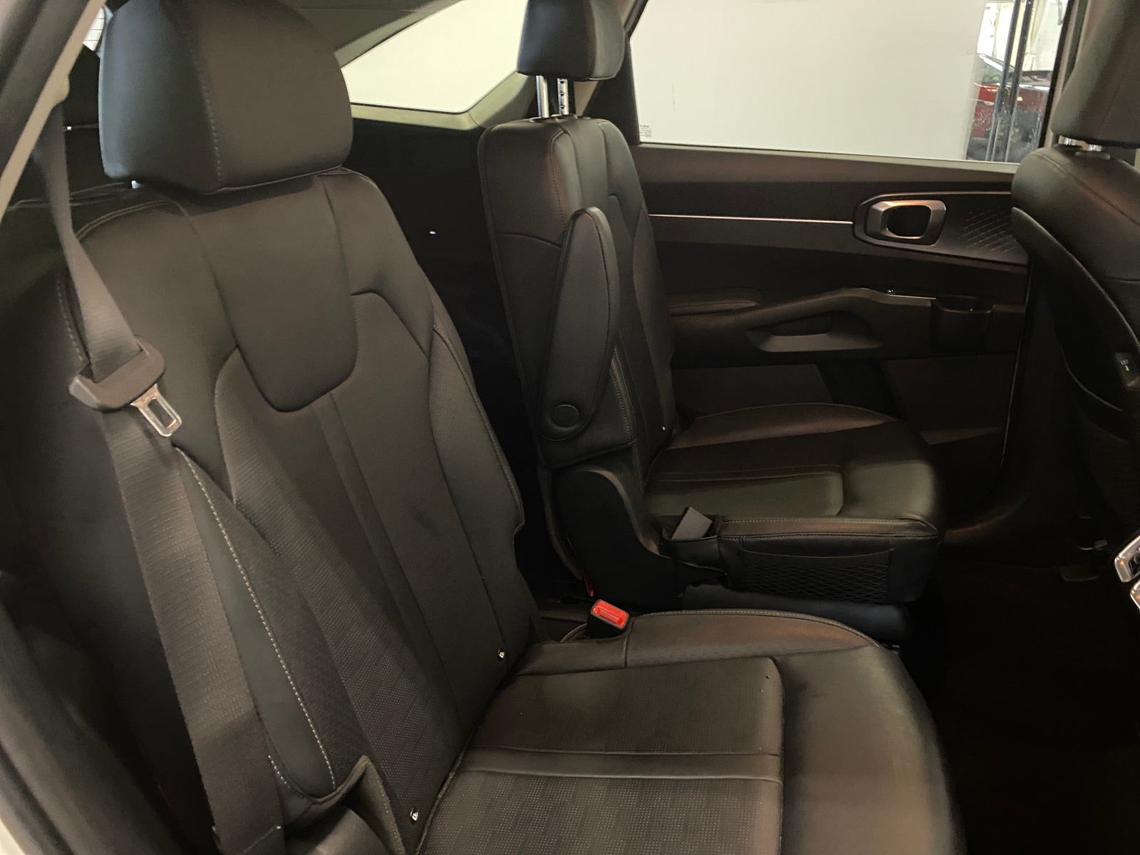 Thumbnail: 2025 Kia Sorento - 5