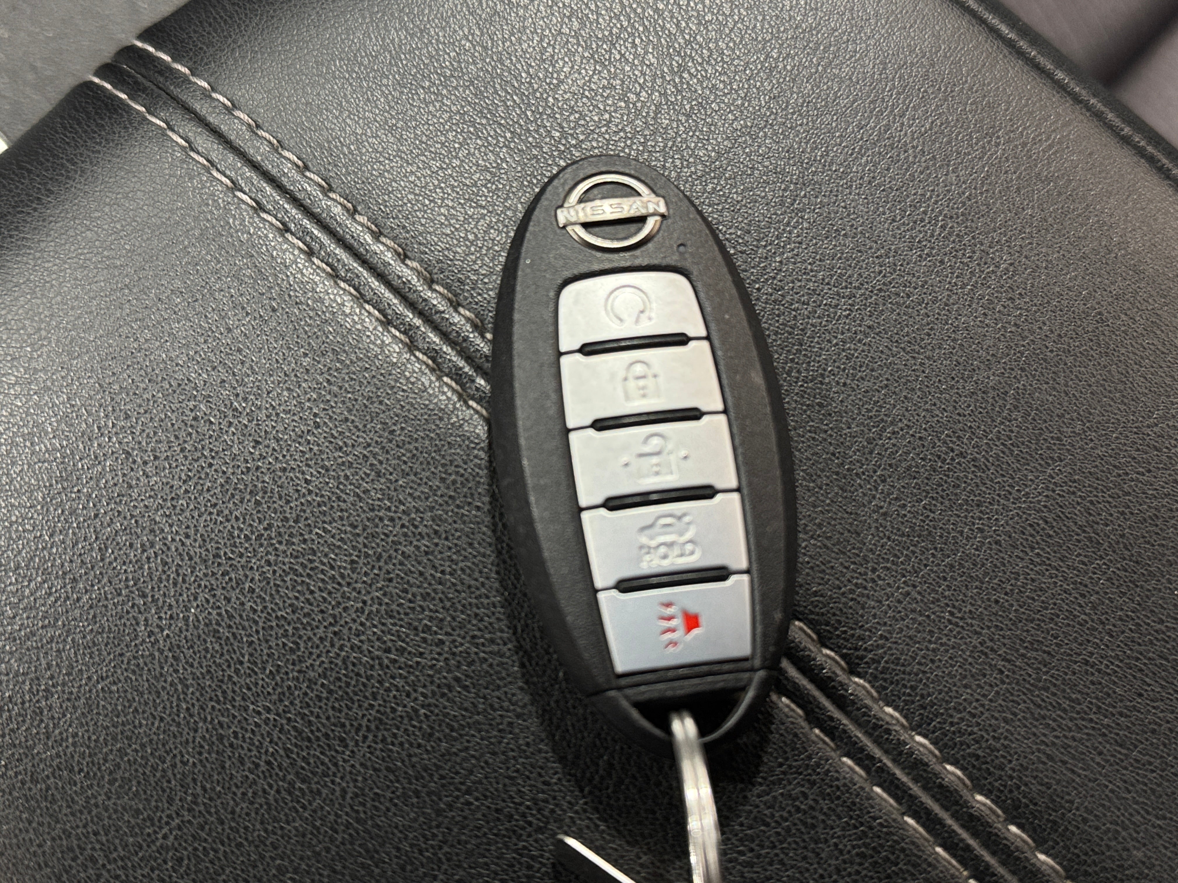 2025 Nissan Altima SV - Photo 11