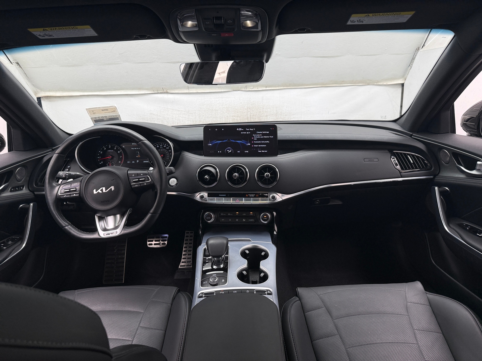 Thumbnail: 2023 Kia Stinger - 2