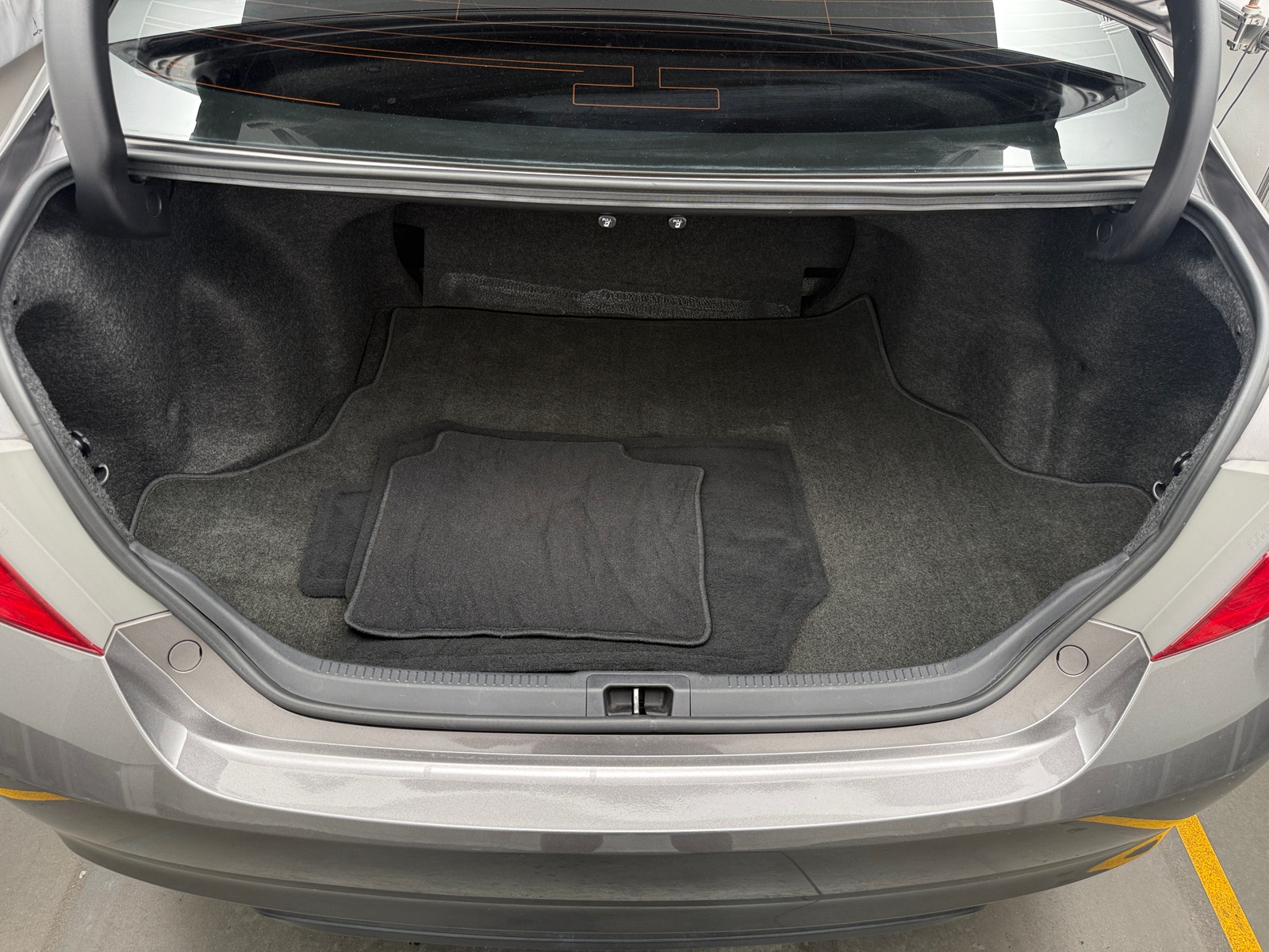 Thumbnail: 2016 Toyota Camry - 7