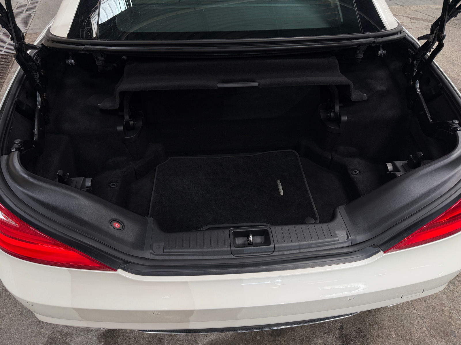 Thumbnail: 2015 Mercedes-Benz SL-Class - 5
