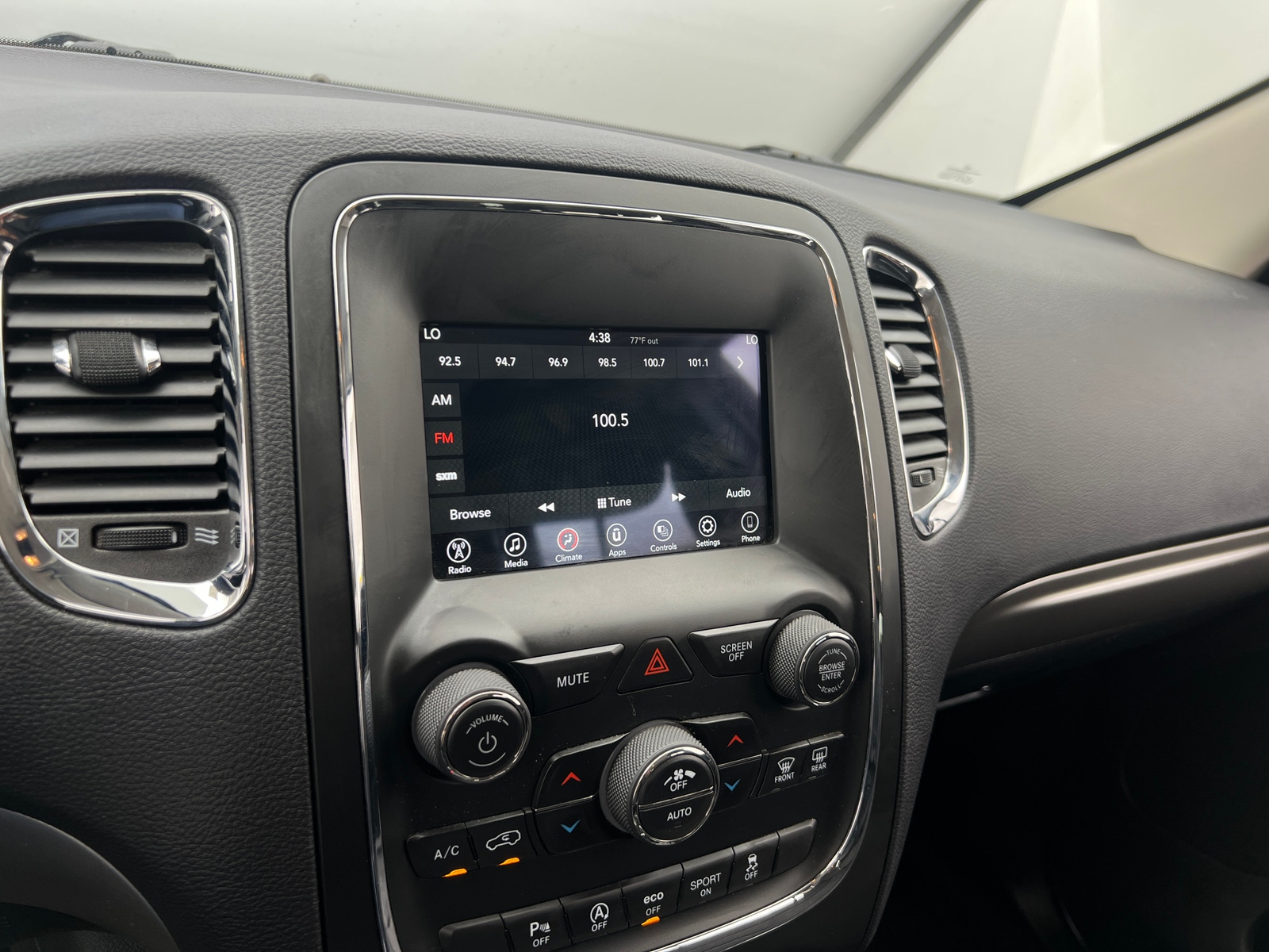 Thumbnail: 2018 Dodge Durango - 4