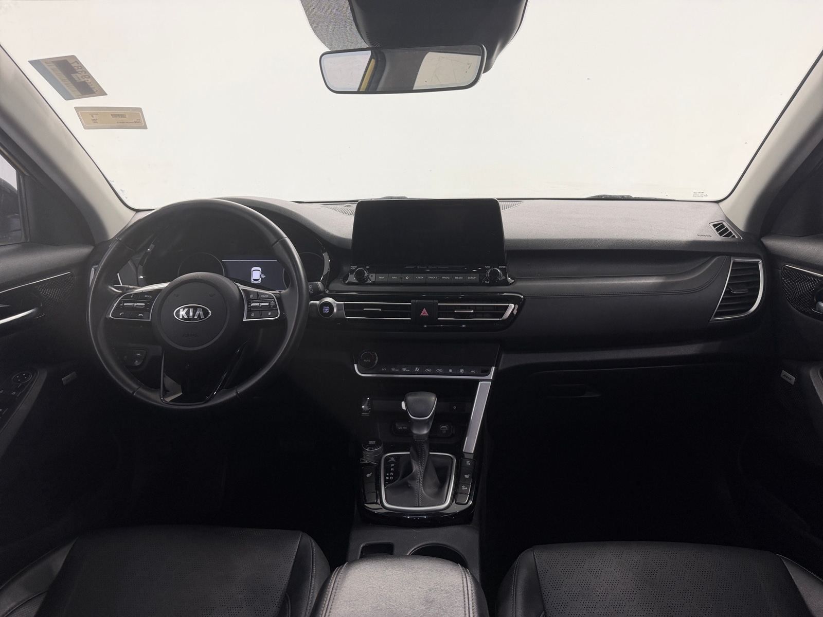 Thumbnail: 2021 Kia Seltos - 2