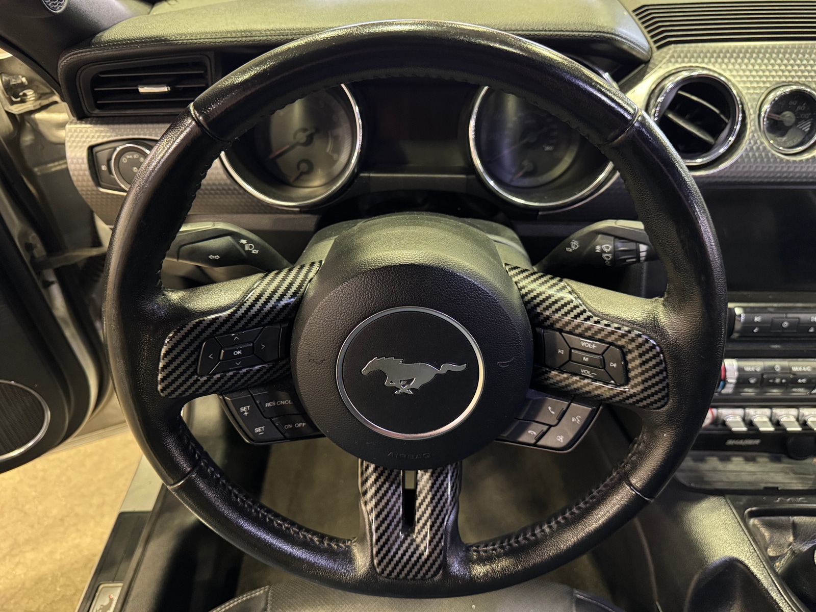 Thumbnail: 2017 Ford Mustang - 3