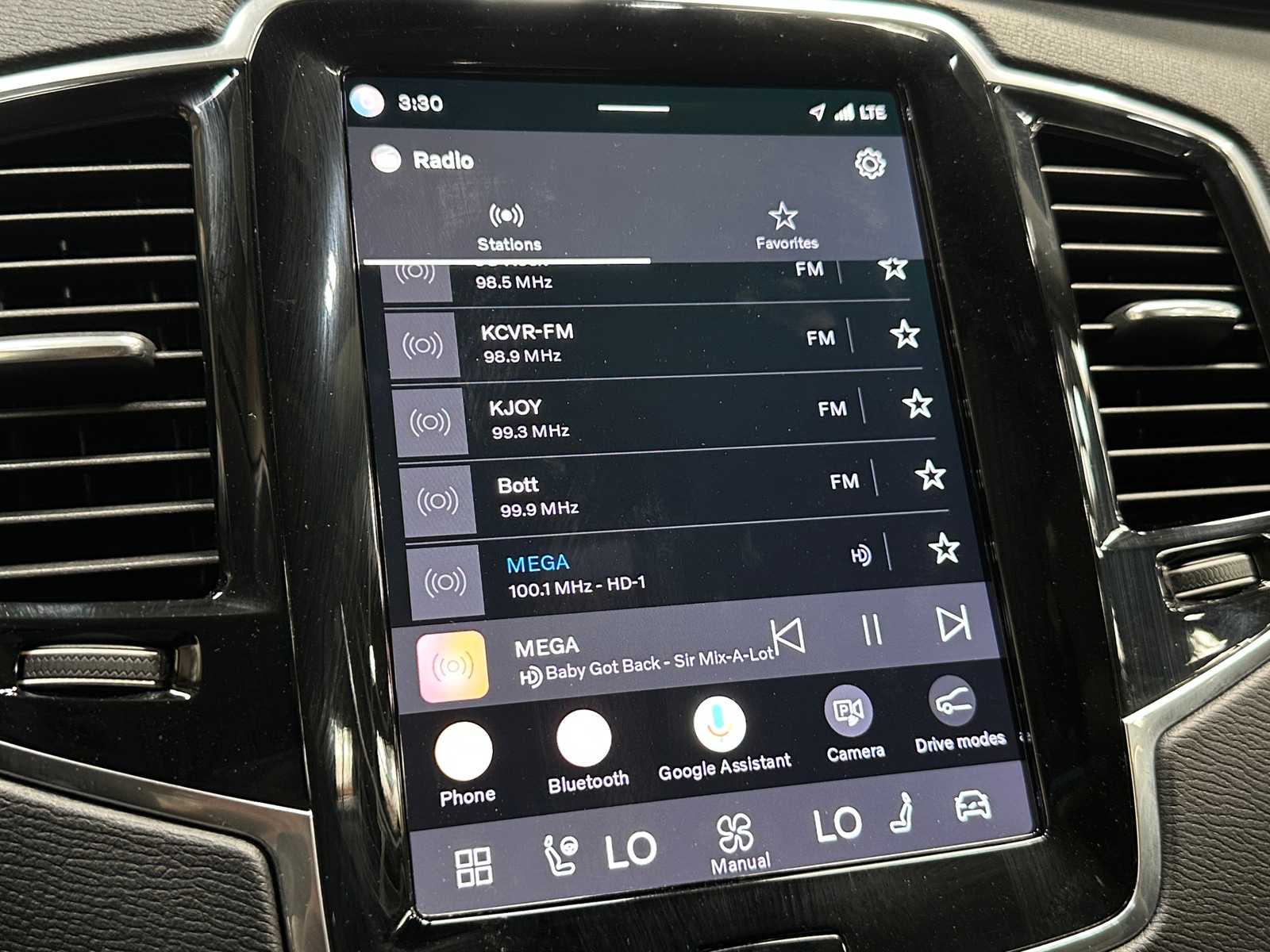 Thumbnail: 2024 Volvo XC90 - 3
