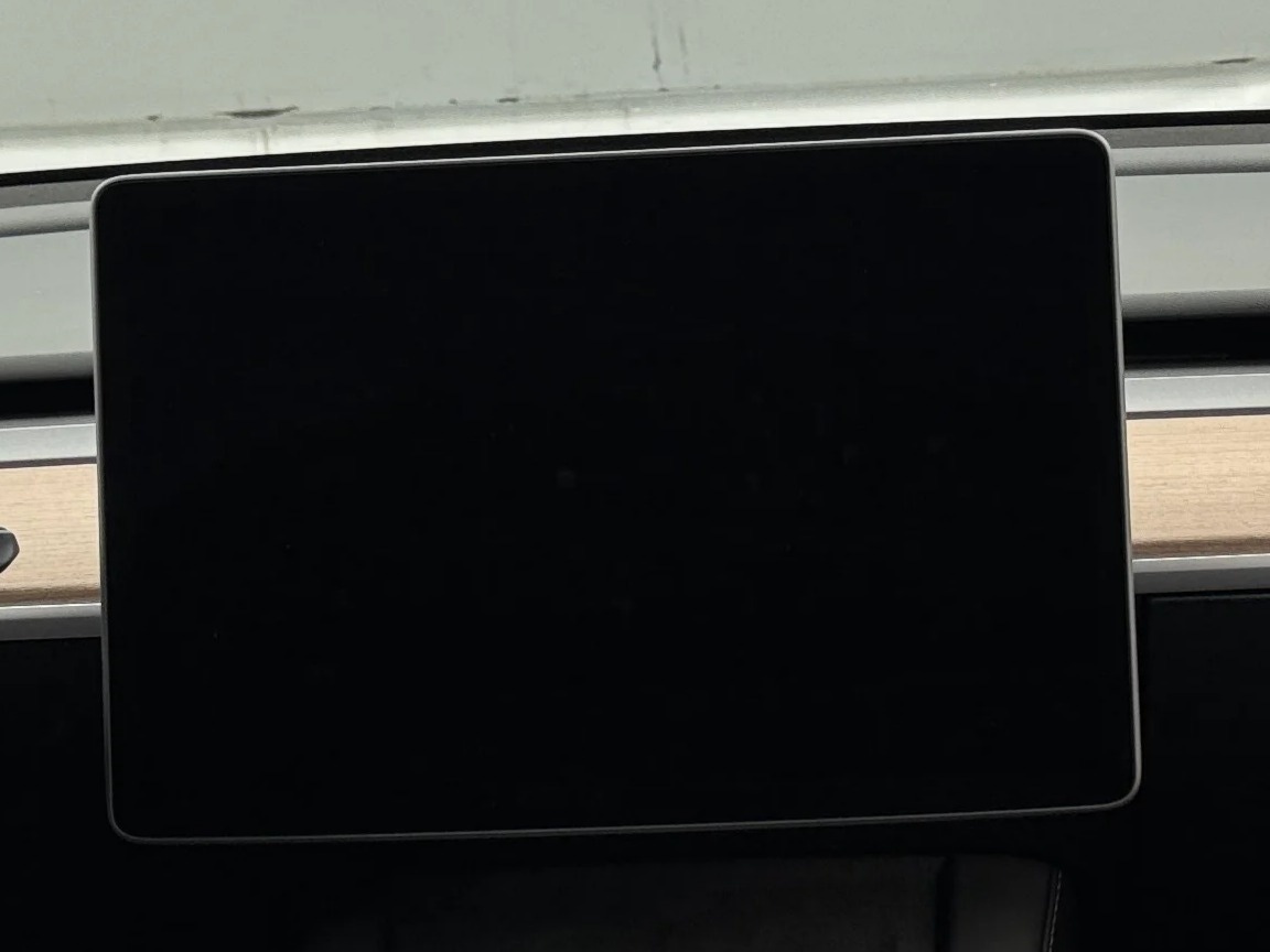 Thumbnail: 2025 Tesla Model Y - 3