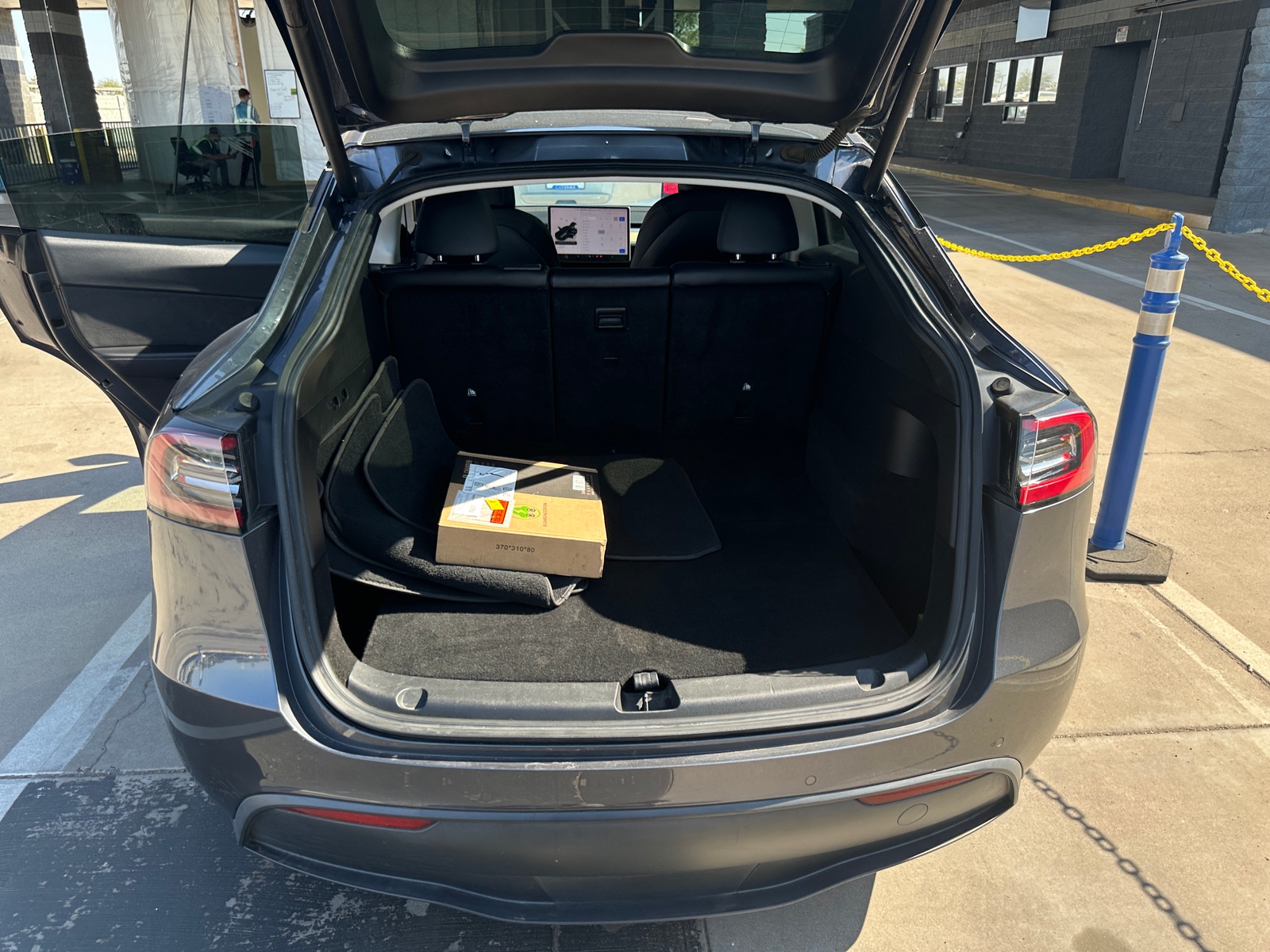 Thumbnail: 2022 Tesla Model Y - 6