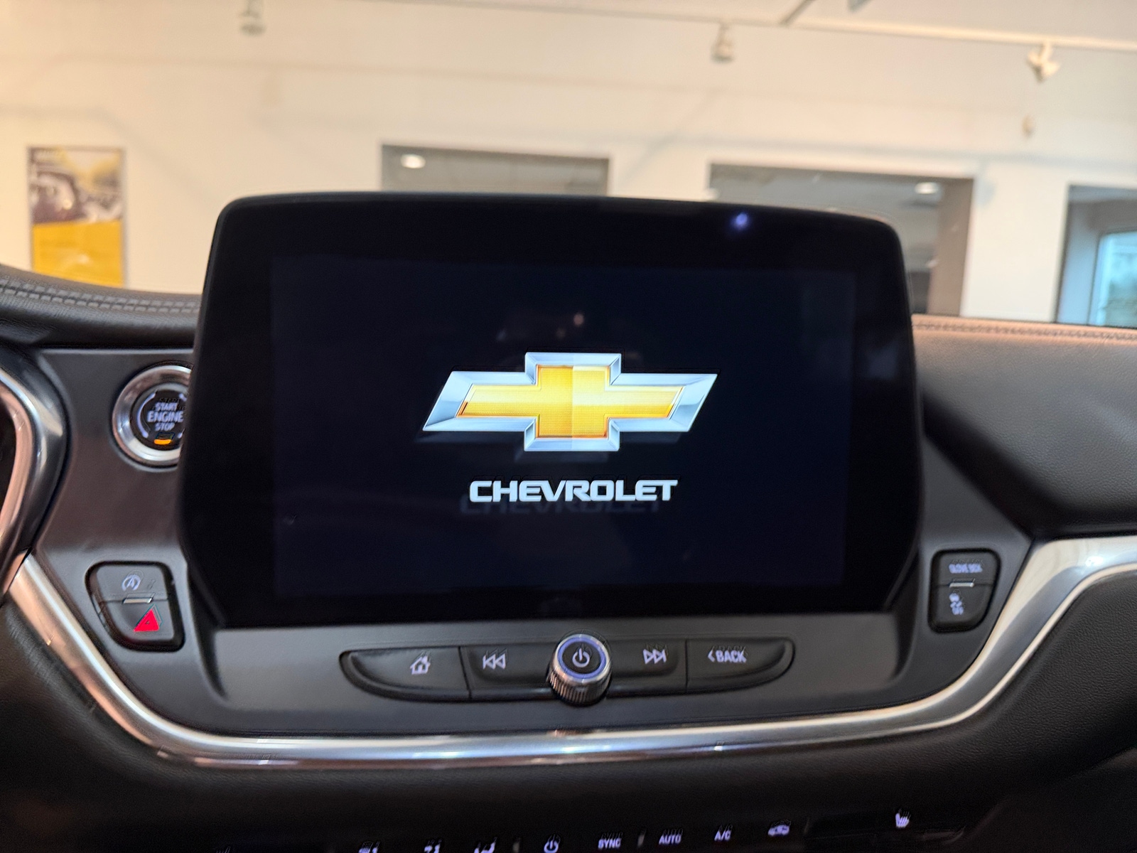 Thumbnail: 2025 Chevrolet Blazer - 3