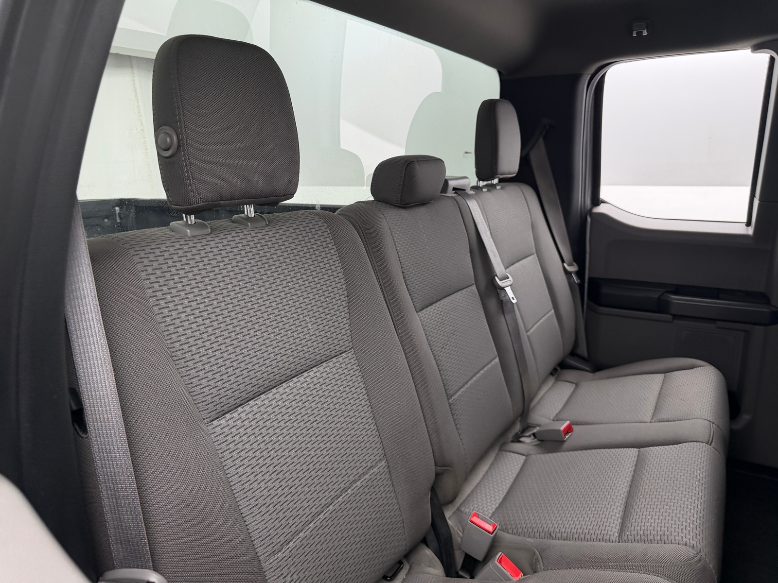Thumbnail: 2019 Ford Econoline - 6