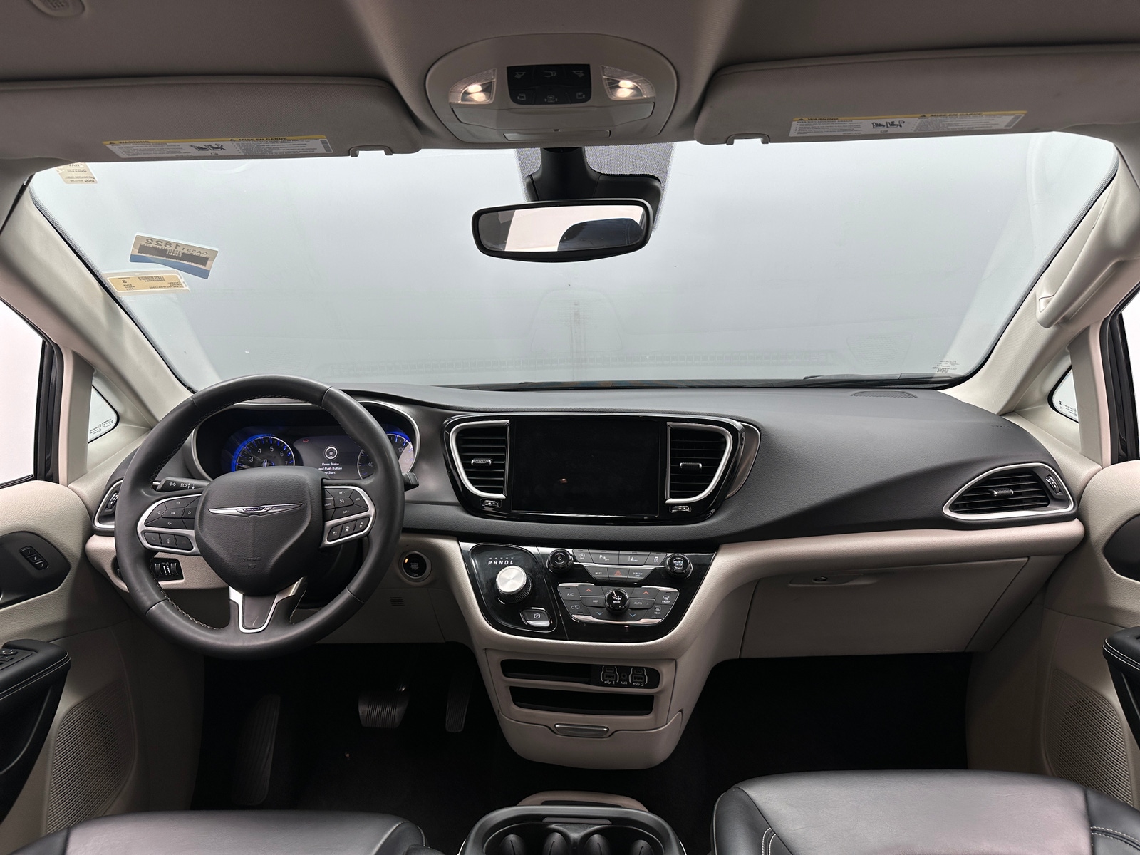 Thumbnail: 2023 Chrysler Pacifica - 2