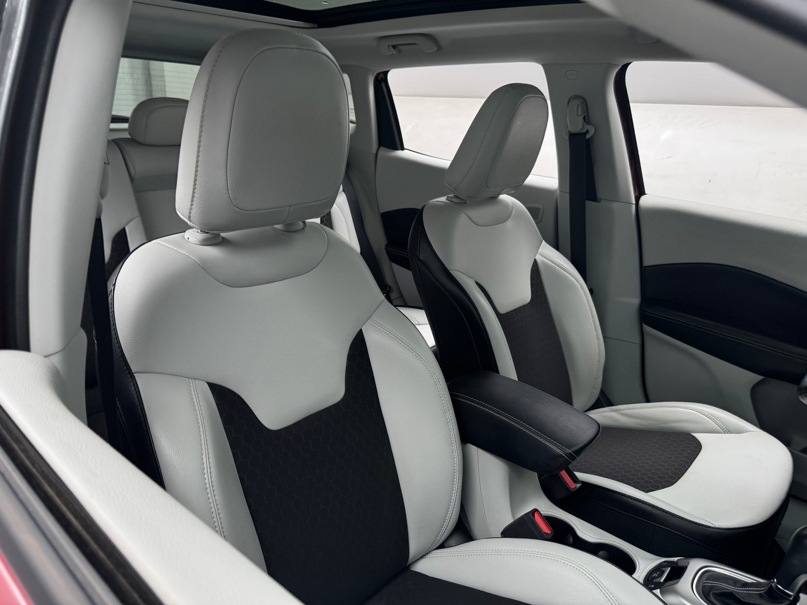 Thumbnail: 2021 Jeep Compass - 2