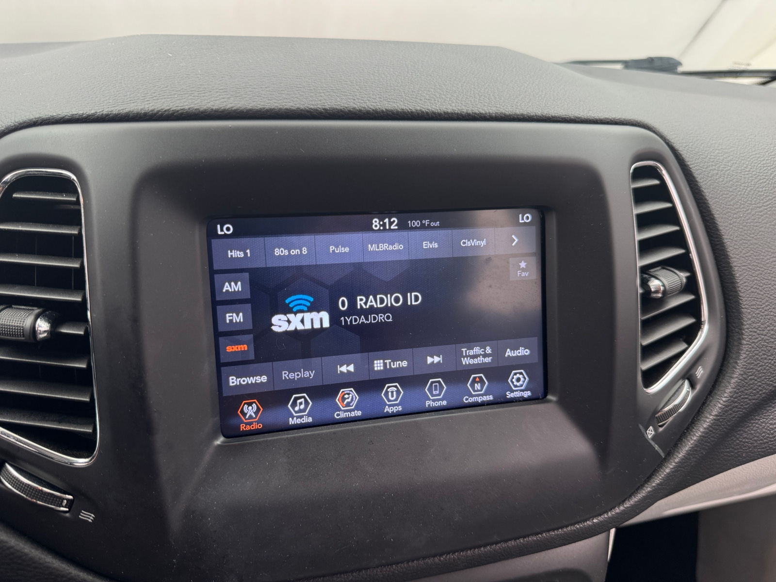Thumbnail: 2021 Jeep Compass - 4